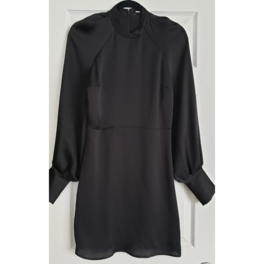 Beautiful Little Black Dress w/ Choker Collar and Taylor-made Detail by Express